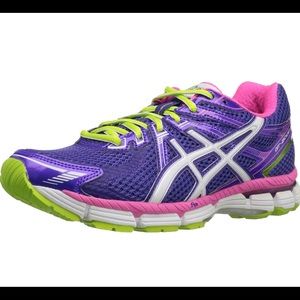 ASICS GT 2000 running shoe